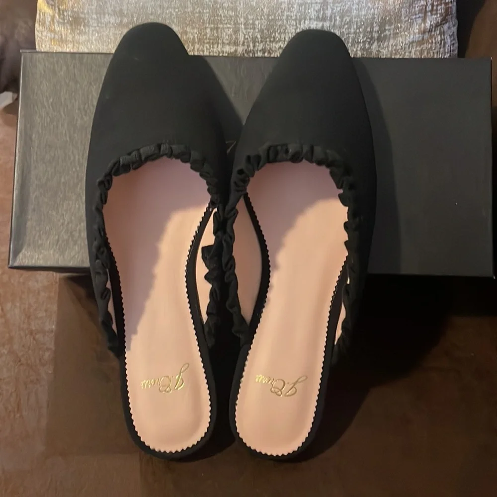 NIB J.Crew Carolyn Canvas Ruffle Mule Flats, 8.5 - Picture 2 of 7